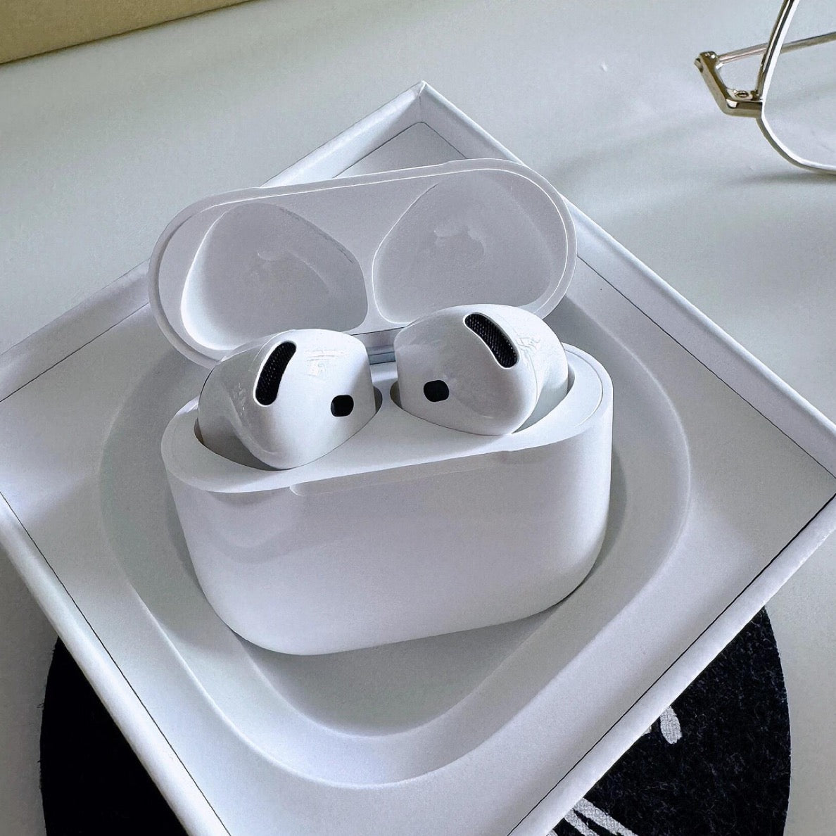 gmabcd NMbro4 Bluetooth headphones Wireless noise-cancelling Music cool earbuds