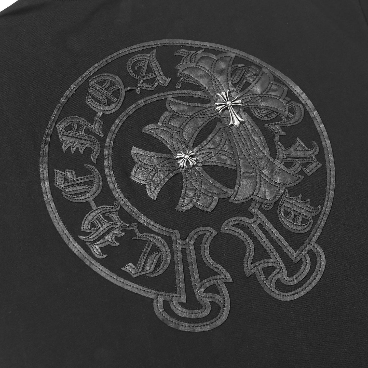 2025 New CHRM Heart Cross Sanskrit Patch Print Embroidery Loose Short Sleeve for Men and Women