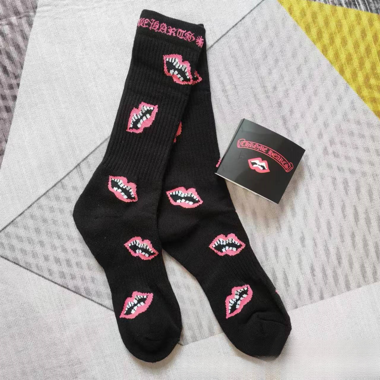 GM CHeart Socks CH Striped Letter Red Lip Embroidery Logo Towel Bottom Sports Trendy Socks