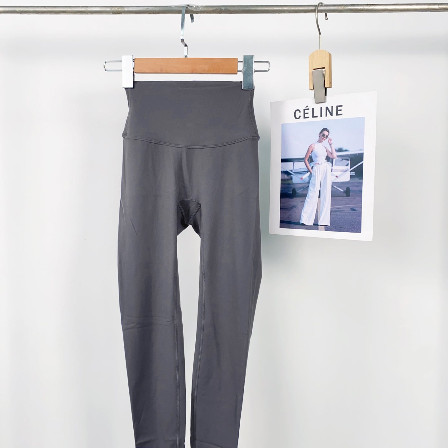 Lulu Same Style No Awkward Line Yoga Pants Nine-point Pants Bare Sensation Tight Hip-lifting Sports Fitness Yoga Leggings