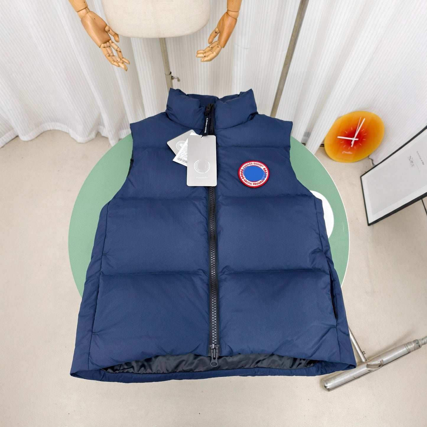 Cana-da - Goose, Duck Down 2804 Style White Duck Down Vest 2025 Autumn Winter New Solid Color