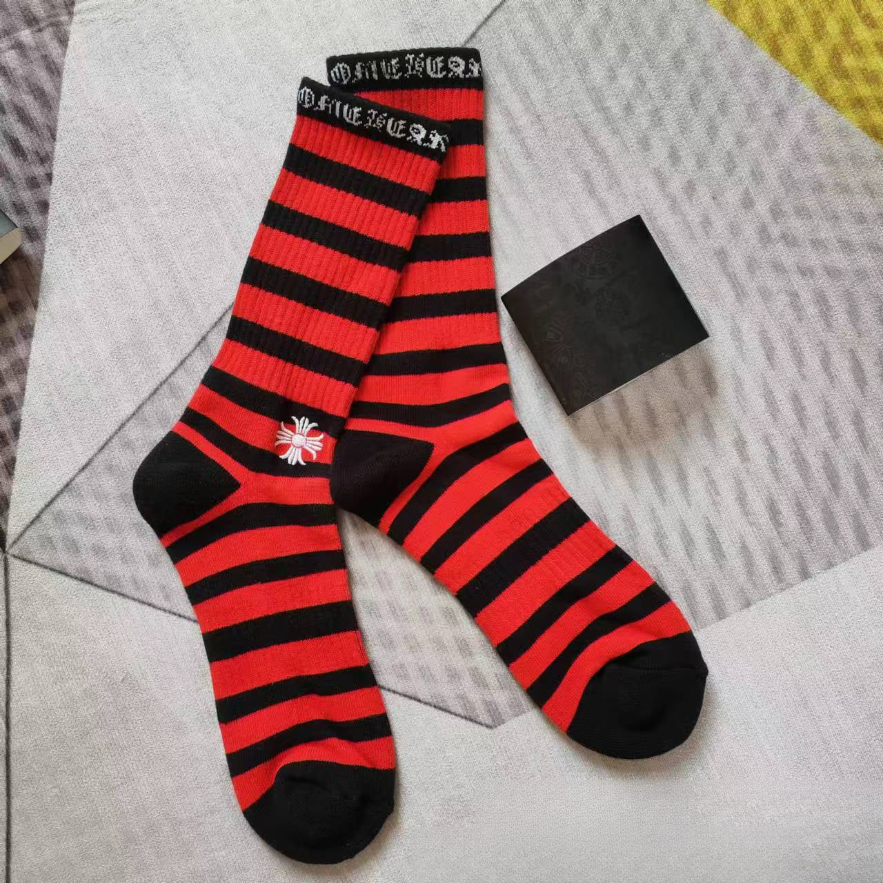GM CHeart Socks CH Striped Letter Red Lip Embroidery Logo Towel Bottom Sports Trendy Socks