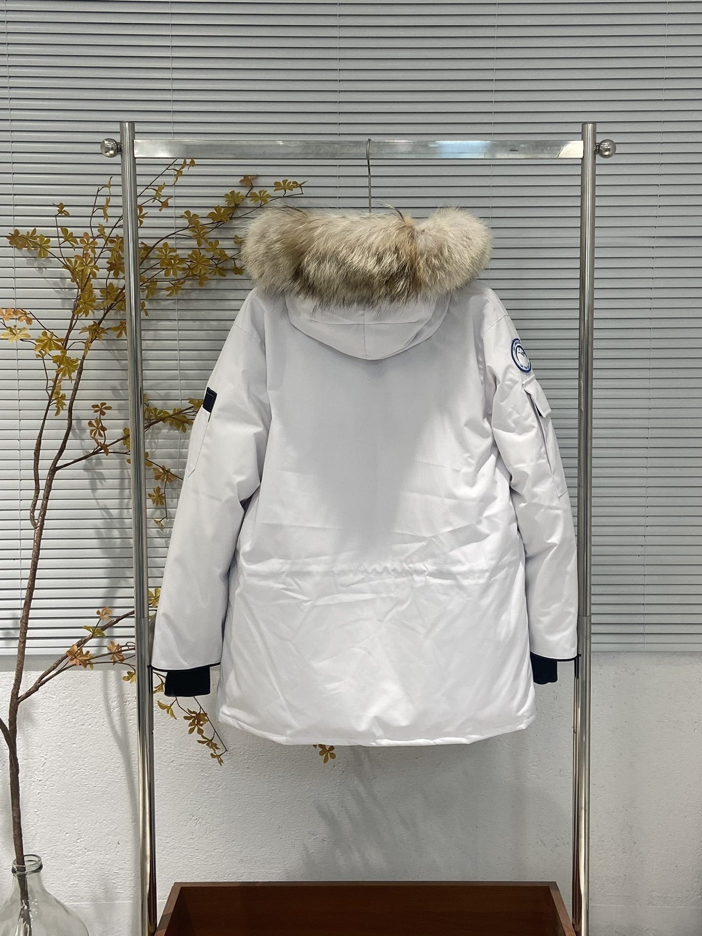 Big Goose New 08 Expedition Parka Classic Warm Hooded Short Down Jacket 4660M