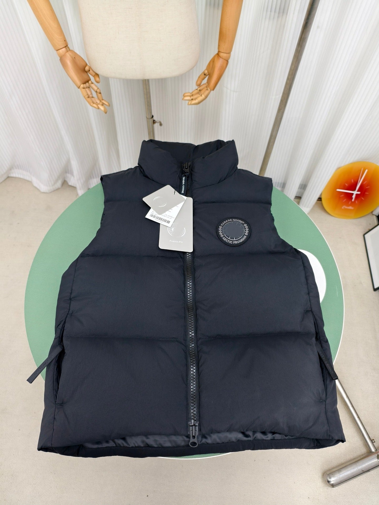 Cana-da - Goose, Duck Down 2804 Style White Duck Down Vest 2025 Autumn Winter New Solid Color