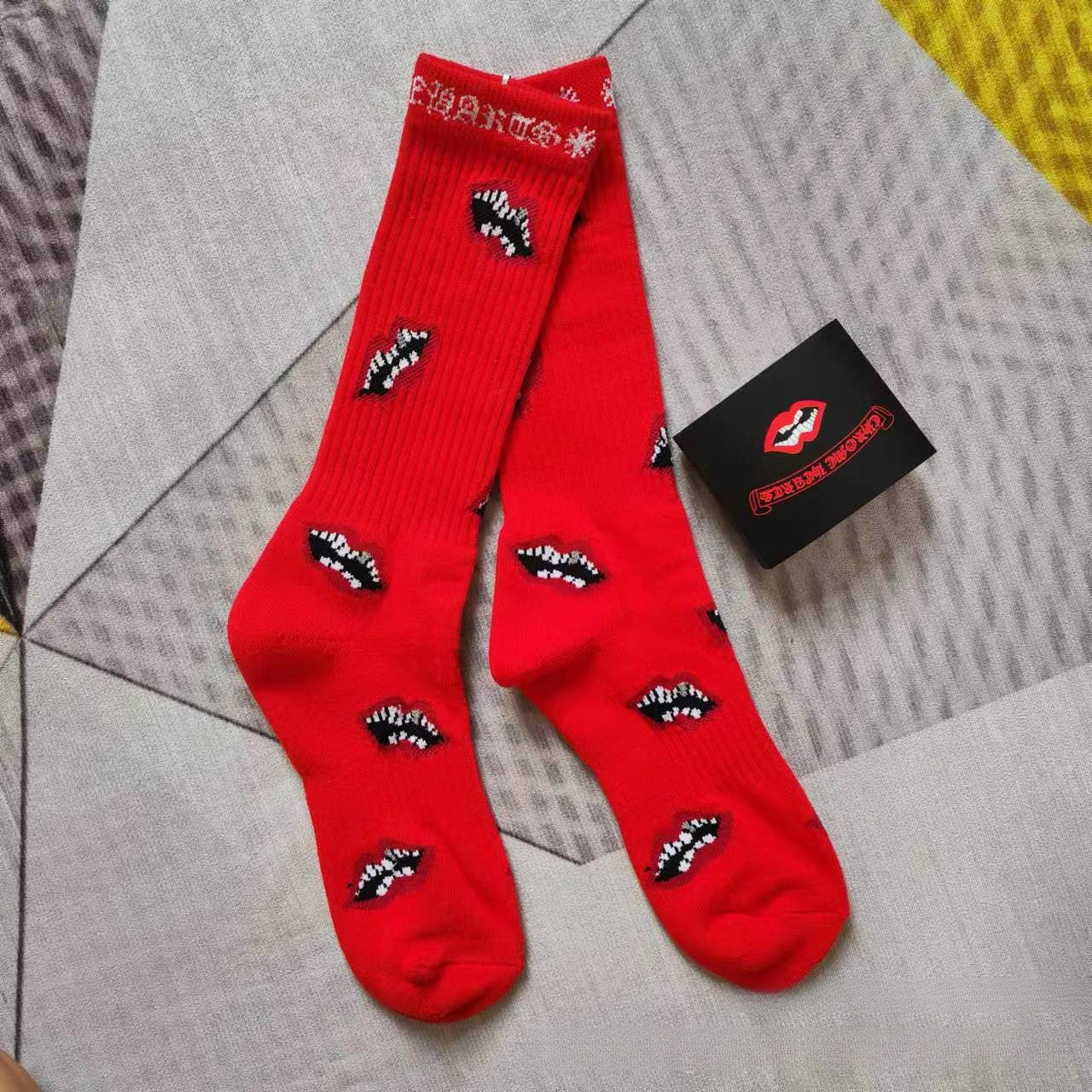 GM CHeart Socks CH Striped Letter Red Lip Embroidery Logo Towel Bottom Sports Trendy Socks