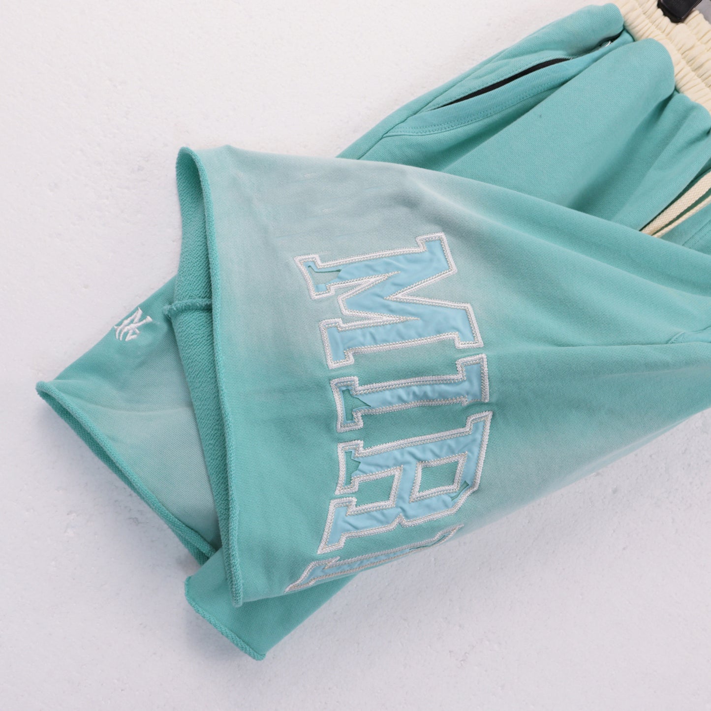 Ami Summer Washed and Worn Casual Letter American T-shirt Loose Men's and Women's Same Shorts Suit
