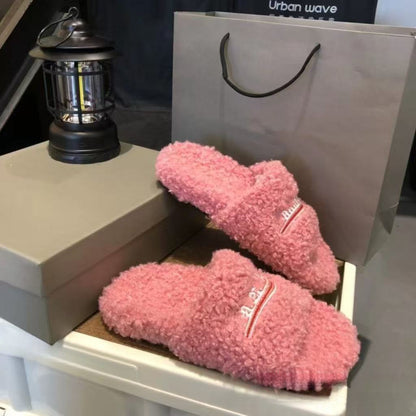 Furry Slippers for Women, Outdoor Wear, 2024 New Style, Letter Embroidery, Thick Sole, Lamb Wool, Autumn Winter, Flat One-Word Slippers