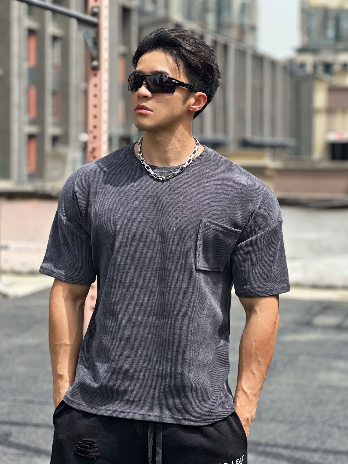 New Muscle Fitness Brothers Sports Men's T-Shirt Spring Summer Round Neck Corduroy Casual Running Men's Pocket T-Shirt