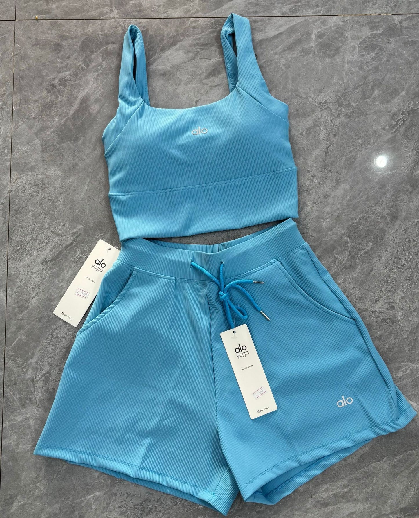 Al Yoga Bra High Elasticity Sleeveless Waffle Solid Color Tank Top Shorts Casual Set Yoga Fitness