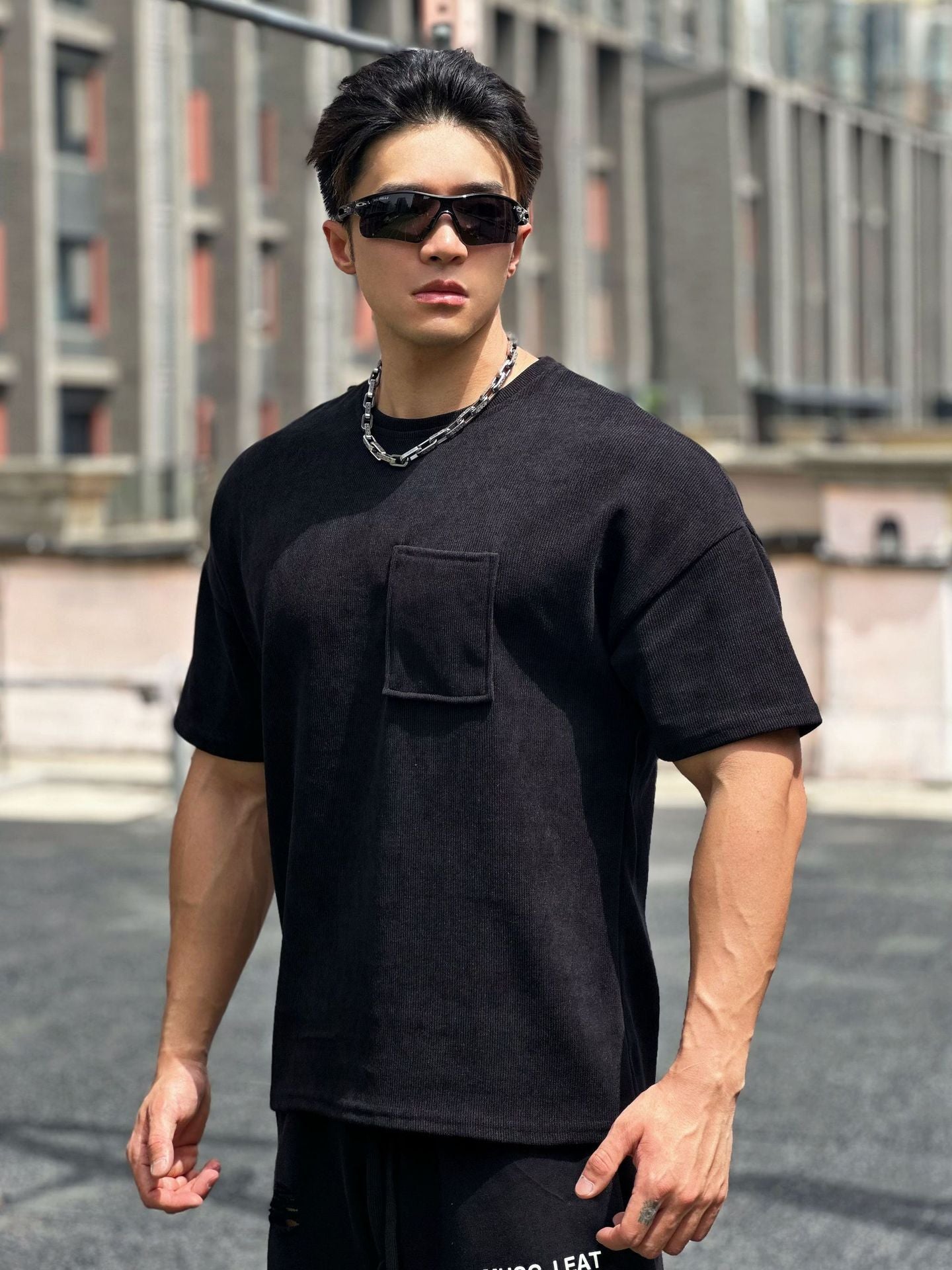 New Muscle Fitness Brothers Sports Men's T-Shirt Spring Summer Round Neck Corduroy Casual Running Men's Pocket T-Shirt
