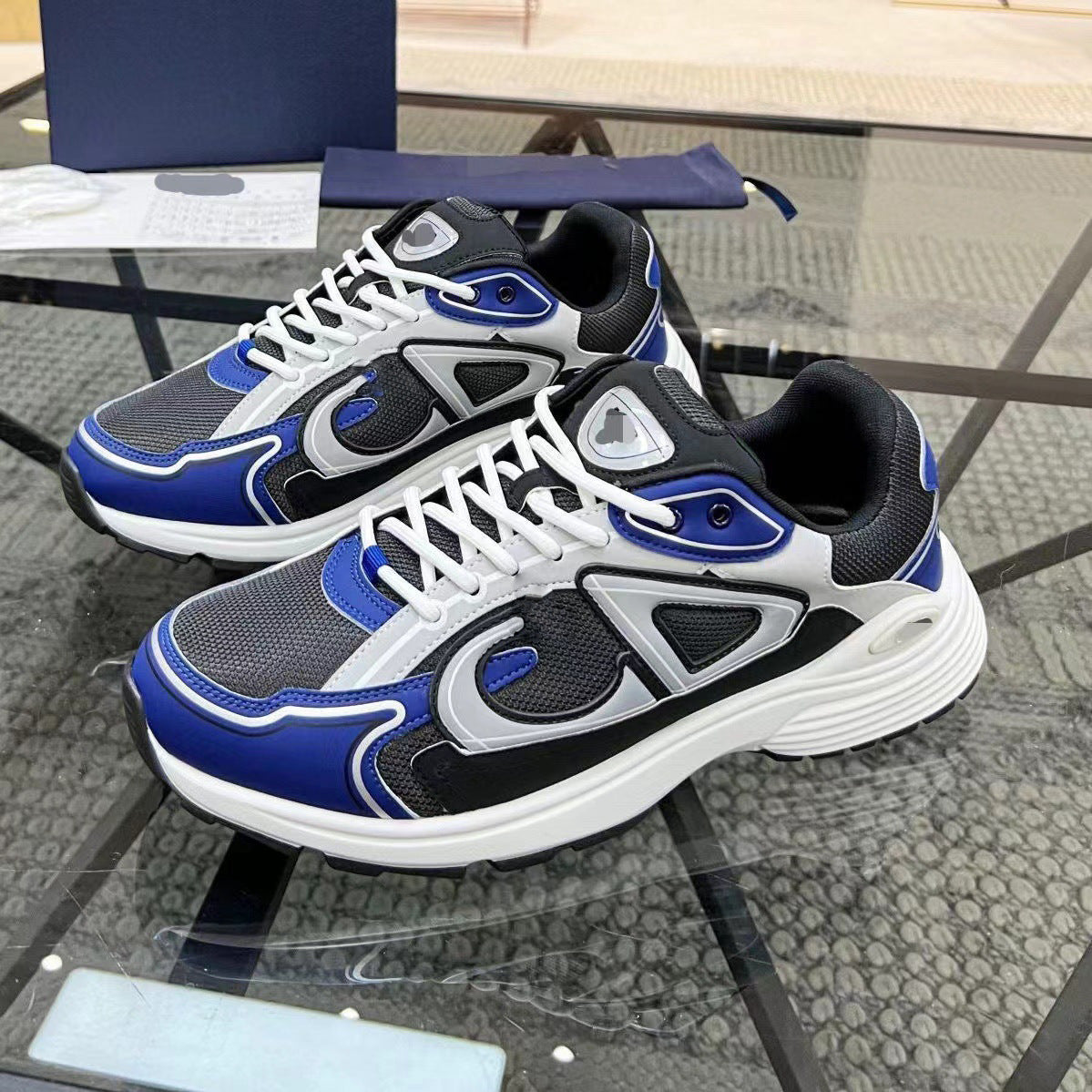2025 New CD Fashion Casual Couple Lightweight Mesh Shoes Breathable Comfortable Casual Sneakers B30 Running Shoes(2)