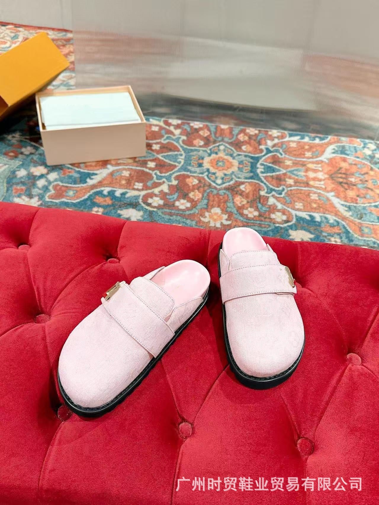GMabcd Closed-Toe Shoes 2025 Retro Style Thick Sole Height-Increasing Buckle Casual Slip-On