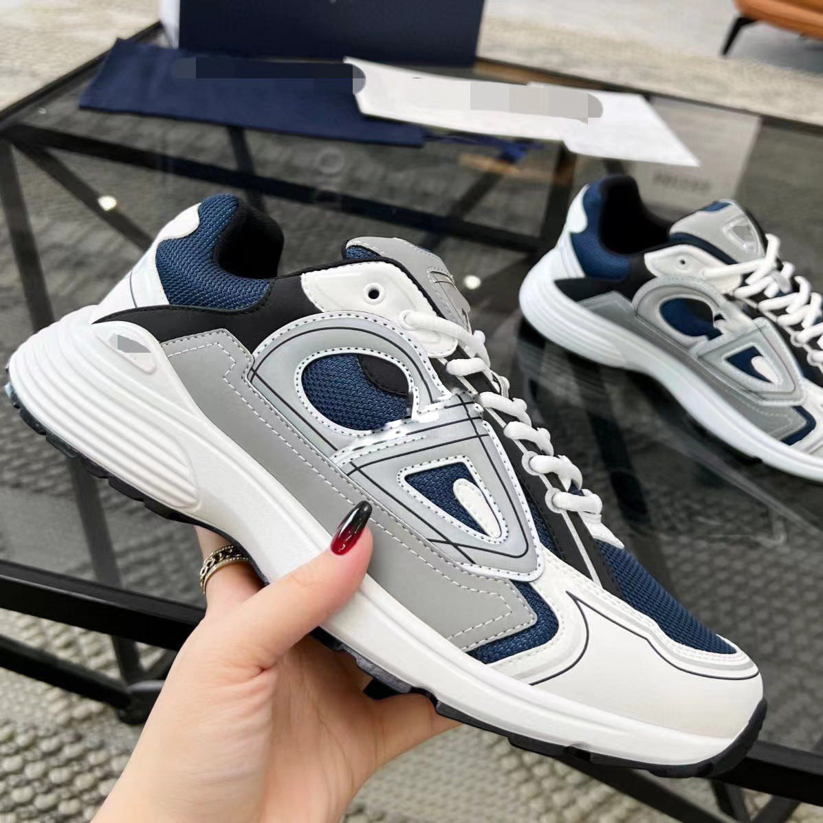 2025 New CD Fashion Casual Couple Lightweight Mesh Shoes Breathable Comfortable Casual Sneakers B30 Running Shoes(2)
