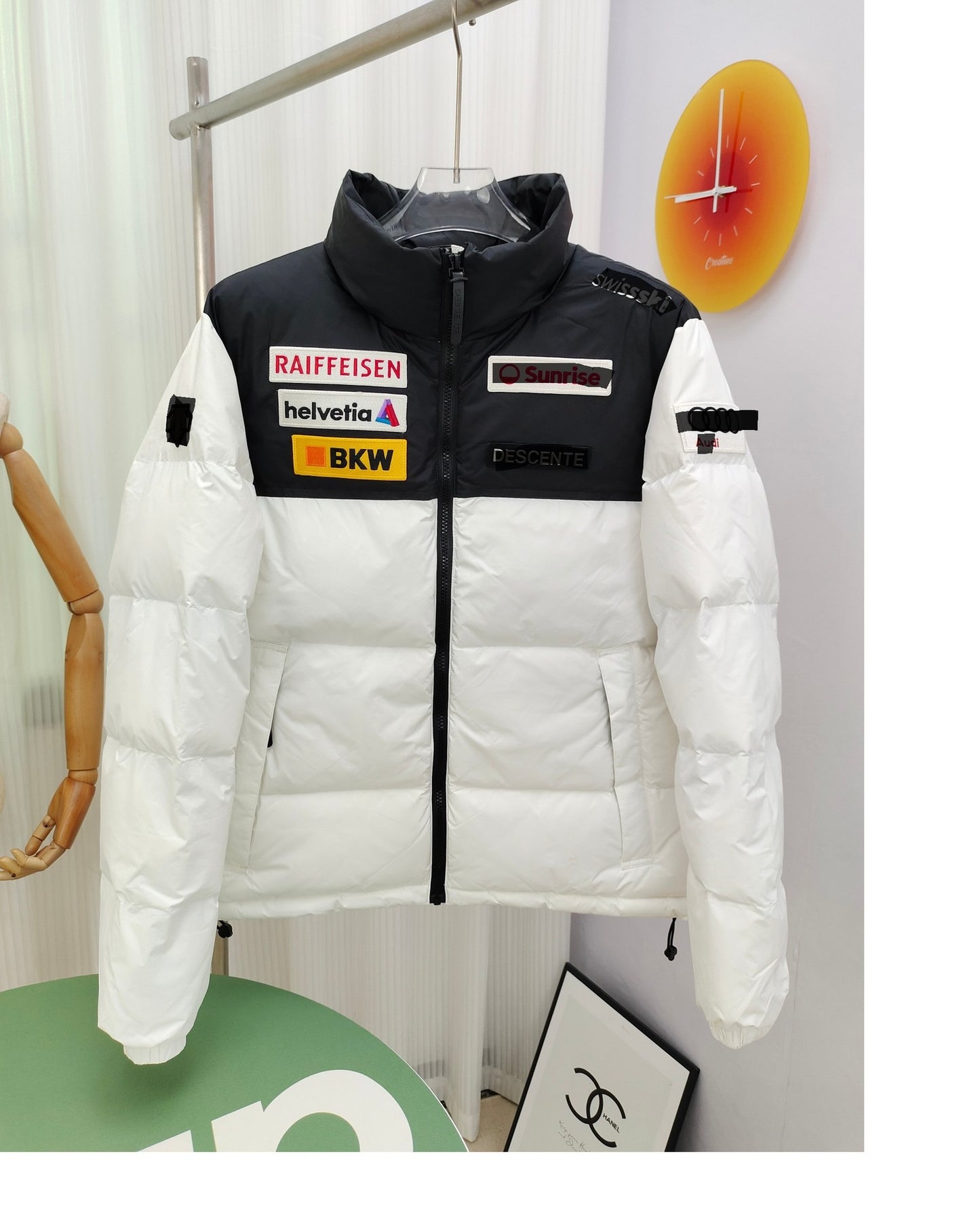 Dissante Second Generation Audi Collaboration Multi-Label Short Down Jacket 2025 New Model