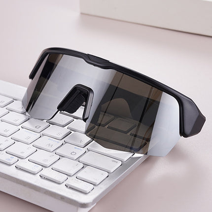 Outdoor Sports Sunglasses Smart Glasses Fashionable Cycling Bluetooth Glasses for Listening to Music and Calling Unisex