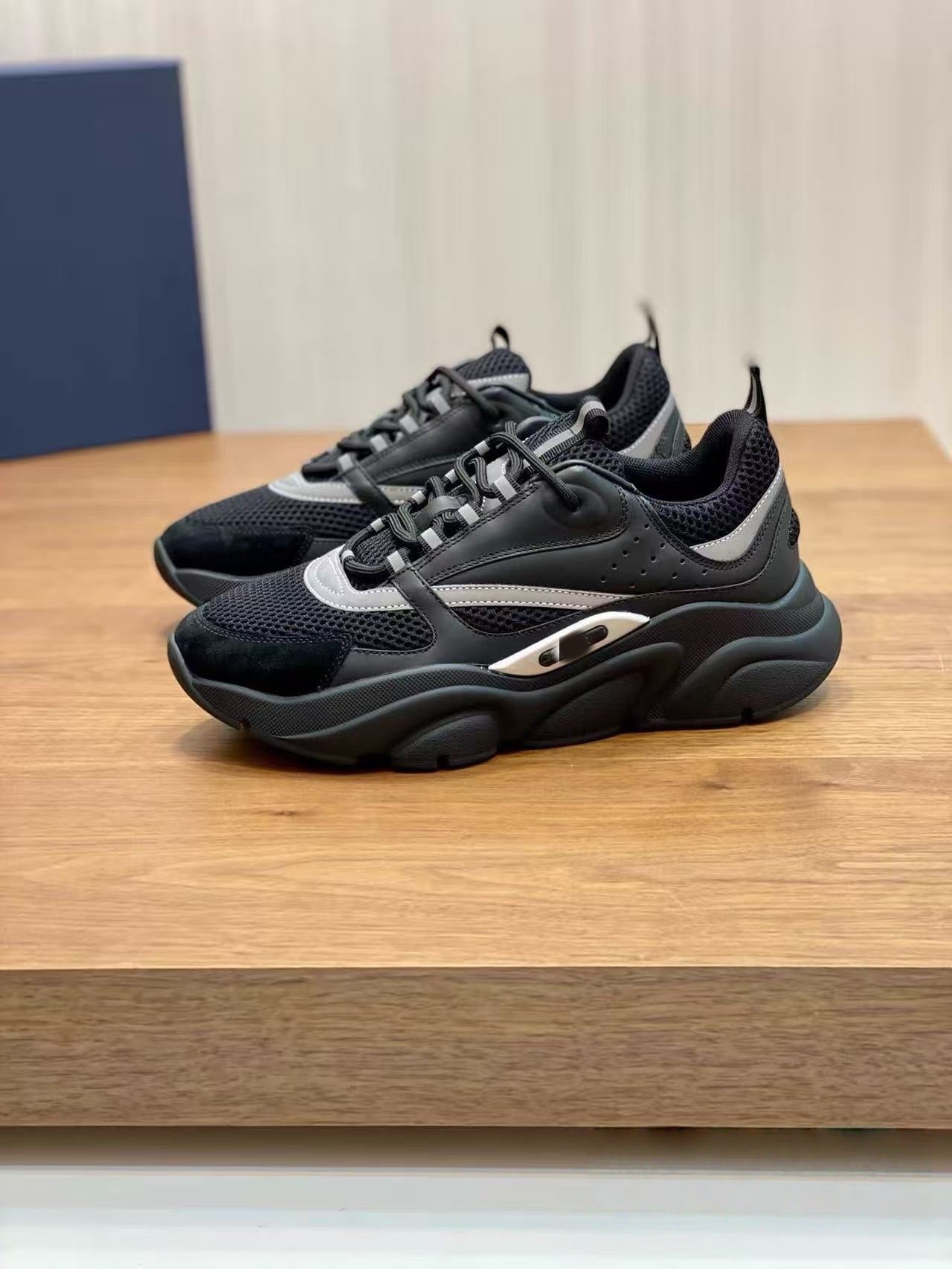 B22 Thick-Soled Height-Increasing Retro Dad Shoes for Men and Women, Mesh Breathable Sports Casual Shoes