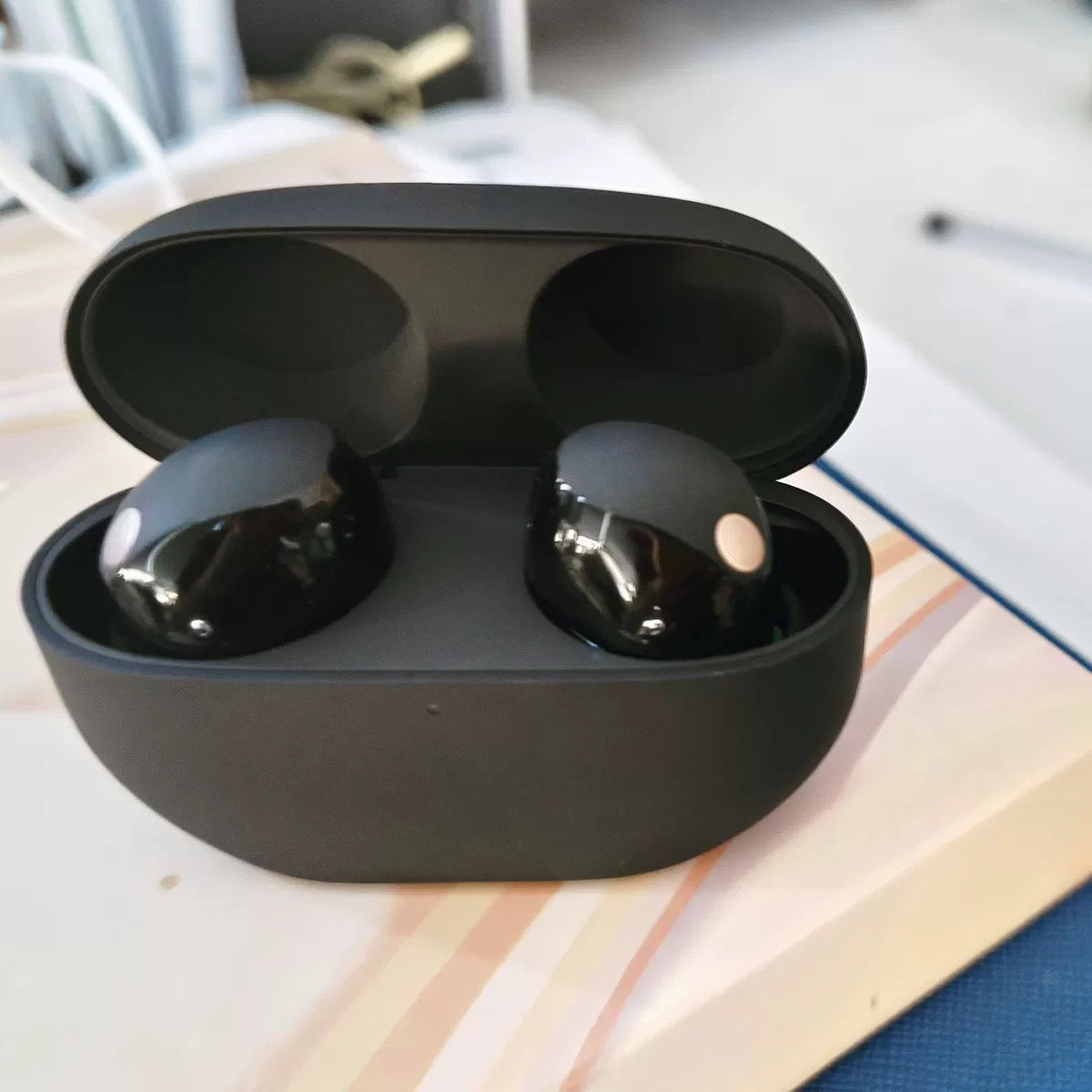 Gmabcd GMWF-XM6 Music Wireless Bluetooth Headphones Noise-cancelling in-ear for SANY Bluetooth headphones