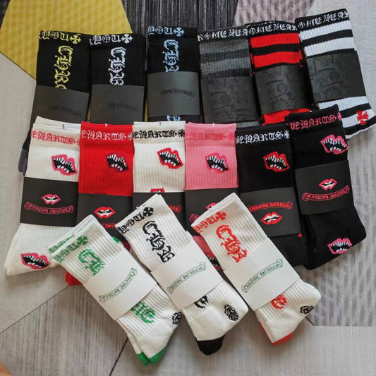 GM CHeart Socks CH Striped Letter Red Lip Embroidery Logo Towel Bottom Sports Trendy Socks