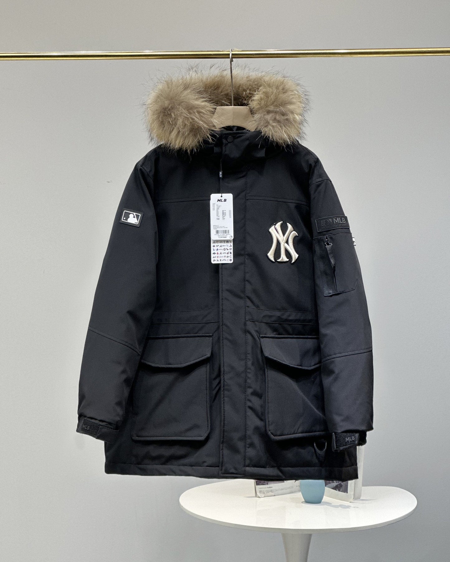 GM-M-LB Unisex Versatile Hooded Down Jacket with Large Fur Collar, Couple's Mid-Length Thickened Waterproof Workwear Coat