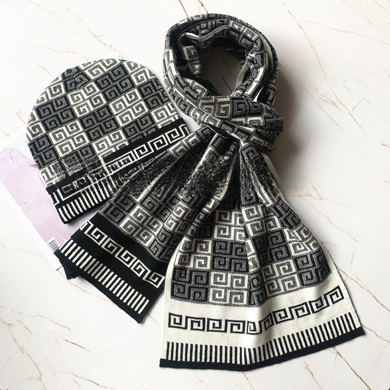 European and American Style Scarf Hat Two-Piece Suit Knitted Men's Wool Leather Tag Scarf Chess Plaid Warm Boys Scarf