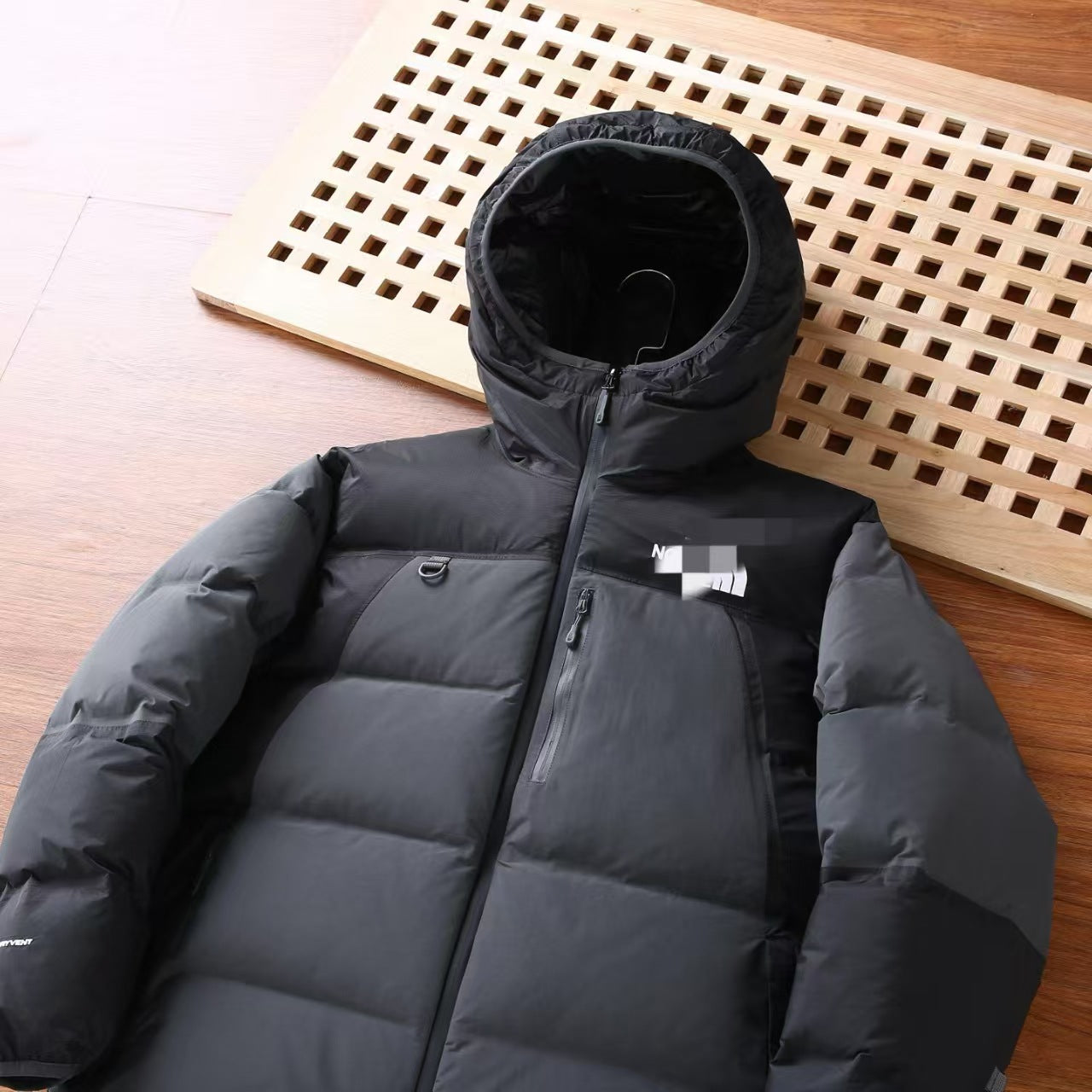 GMabcd UE Down Jacket Unisex Color Block T Waterproof Warm Color Block Hooded Thickened Couple Hooded Down Jacket