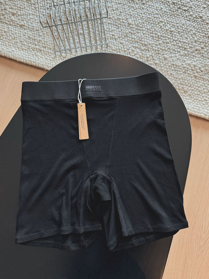 Ski** Kardashian Boyfriend European and American 2025 Women's Spring Sports Ribbed Shorts Slim Fit Spring Summer New Style