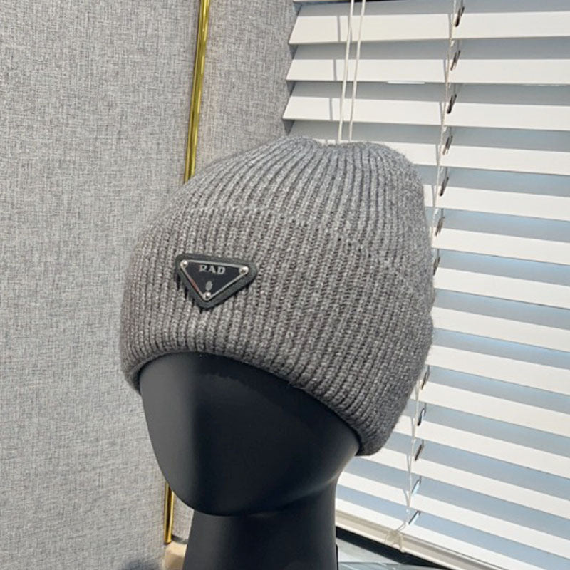 Winter Warm Knitted Hat Fashionable Export Style Pullover Windproof Thick Knitted Hat