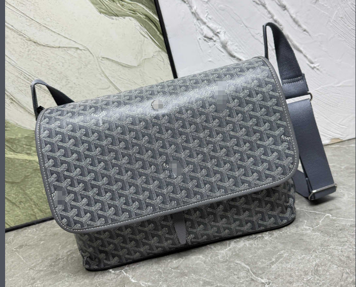 Gmabcd High-Style Large-Capacity Single-Shoulder Crossbody Messenger Bag Unisex Chest Bag Saddle Bag