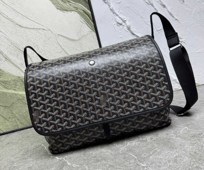 Gmabcd High-Style Large-Capacity Single-Shoulder Crossbody Messenger Bag Unisex Chest Bag Saddle Bag