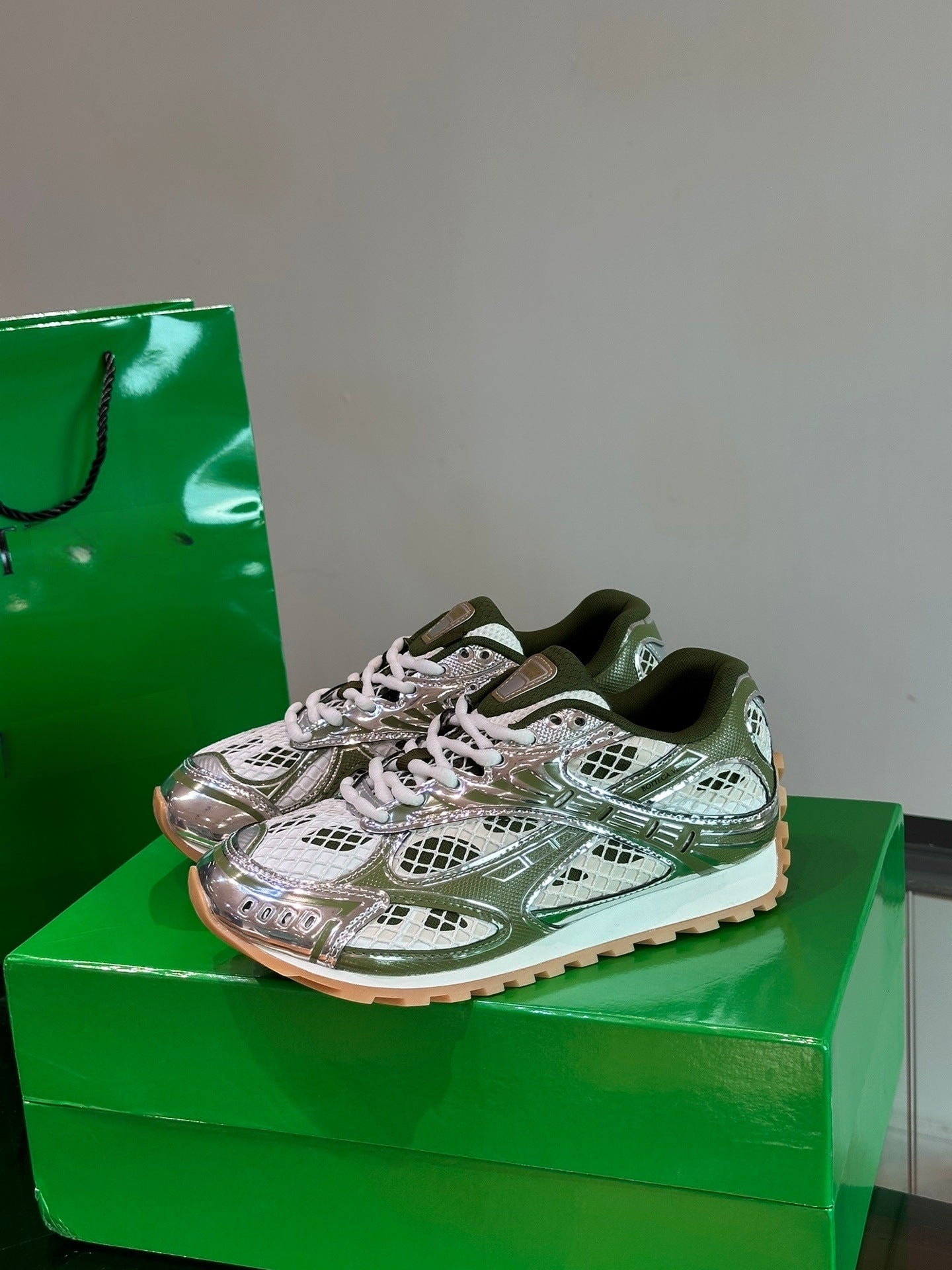 GMabcd New Casual Genuine Leather Mesh Patchwork Dad Shoes Versatile Fashion Couple Lace-up Sneakers
