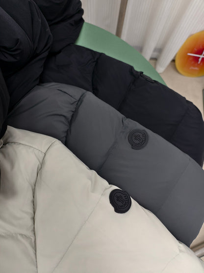 Dustproof Bag Version Madeira Down Jacket Black Warrior Zipper Hooded Unisex Coat