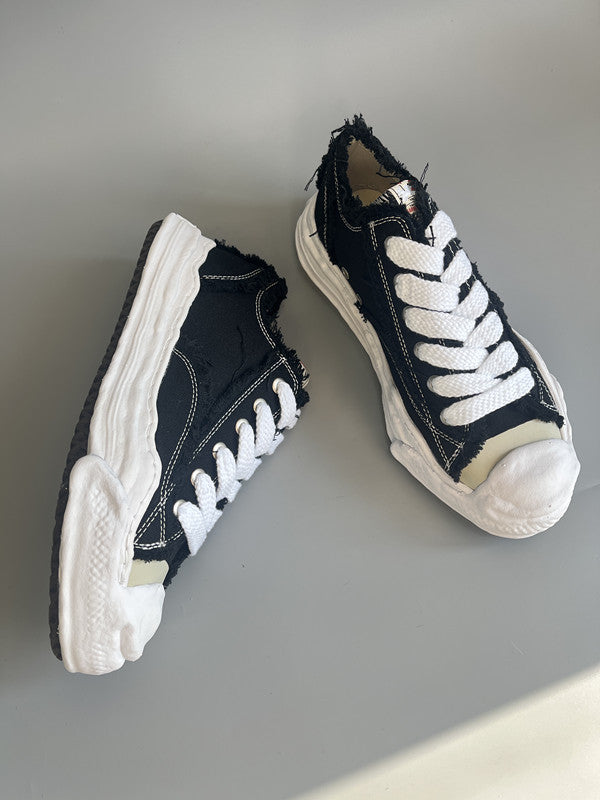 GMabcd Mmy Open Smile Dissolving Shoes Canvas Thick Sole Height Increasing Unisex Casual Sneakers