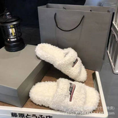 Furry Slippers for Women, Outdoor Wear, 2024 New Style, Letter Embroidery, Thick Sole, Lamb Wool, Autumn Winter, Flat One-Word Slippers