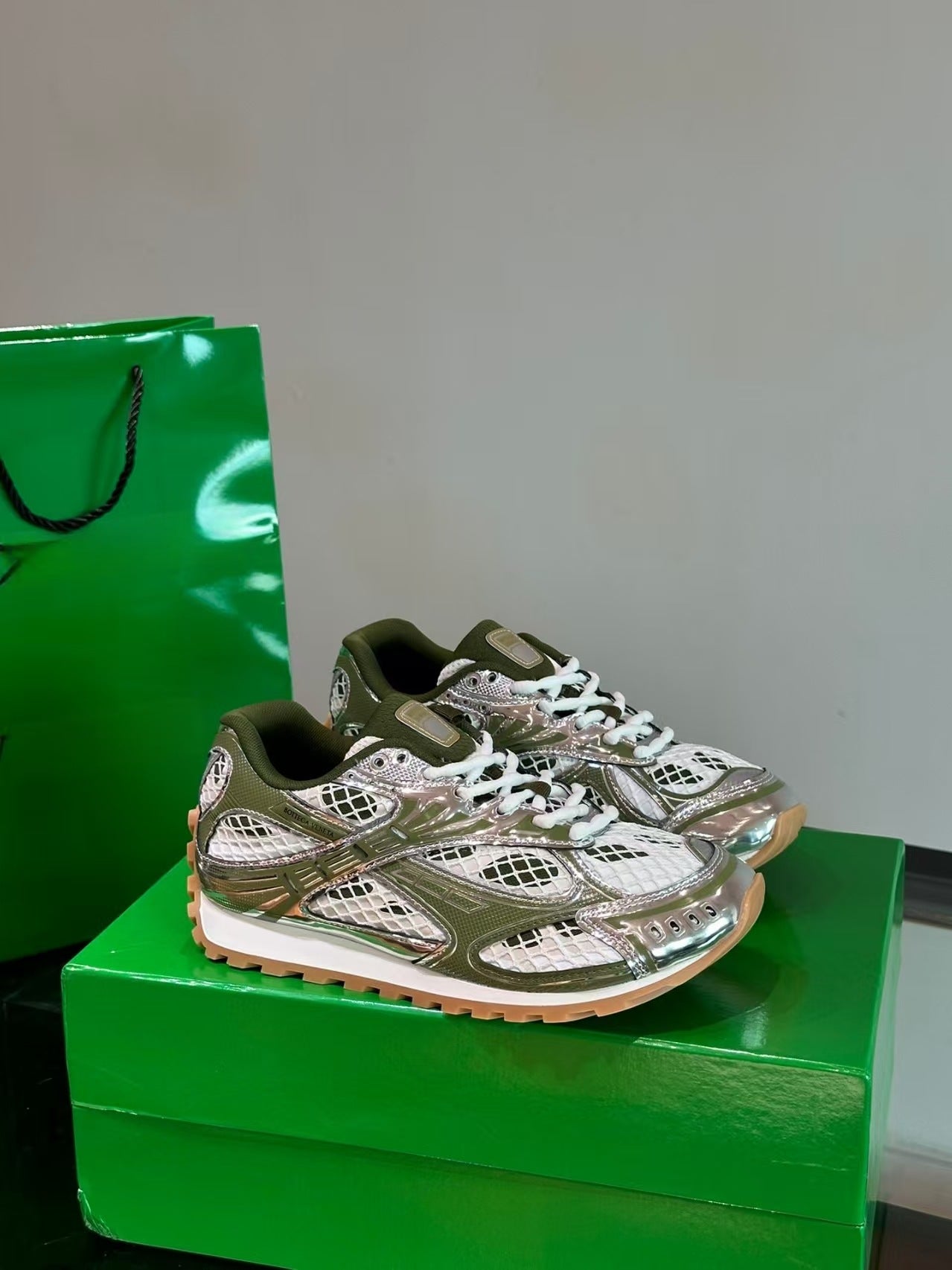 GMabcd New Casual Genuine Leather Mesh Patchwork Dad Shoes Versatile Fashion Couple Lace-up Sneakers