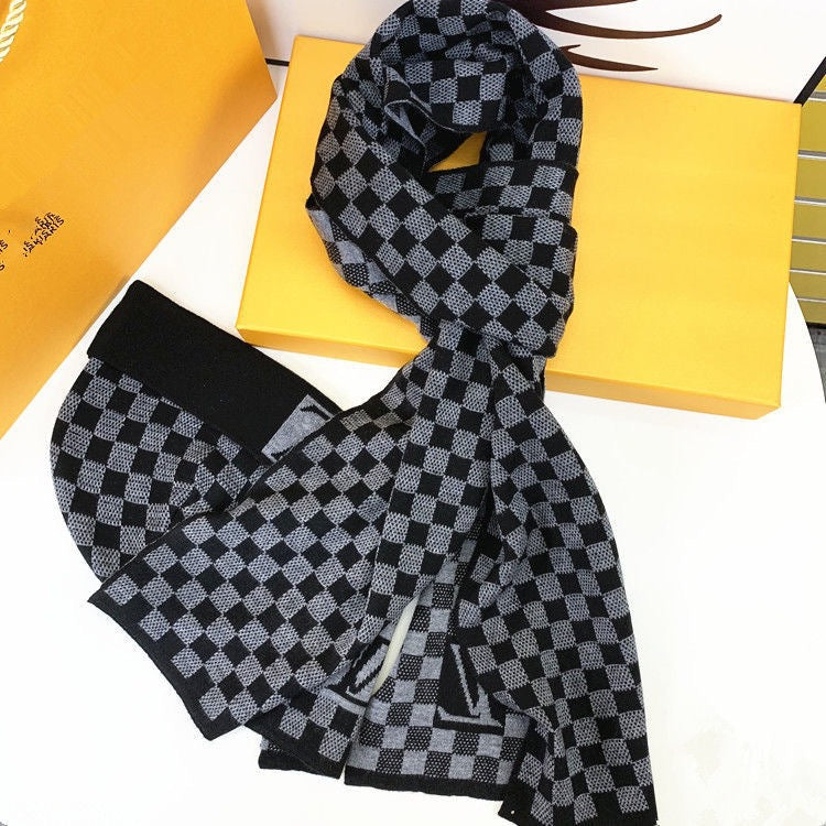 European and American Style Scarf Hat Two-Piece Suit Knitted Men's Wool Leather Tag Scarf Chess Plaid Warm Boys Scarf