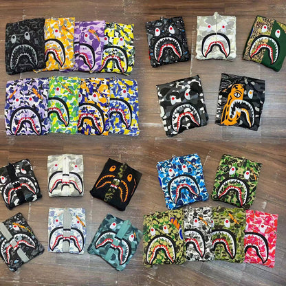 Fashion Brand Shark Camouflage Zipper Sweater Men and Women Couple Loose Cotton Fleece-lined Hooded Cardigan Coat Men