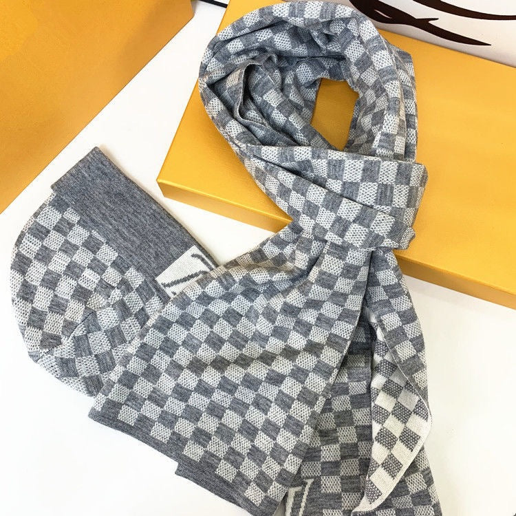 European and American Style Scarf Hat Two-Piece Suit Knitted Men's Wool Leather Tag Scarf Chess Plaid Warm Boys Scarf