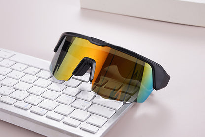 Outdoor Sports Sunglasses Smart Glasses Fashionable Cycling Bluetooth Glasses for Listening to Music and Calling Unisex