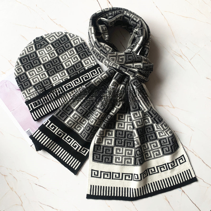 European and American Style Scarf Hat Two-Piece Suit Knitted Men's Wool Leather Tag Scarf Chess Plaid Warm Boys Scarf