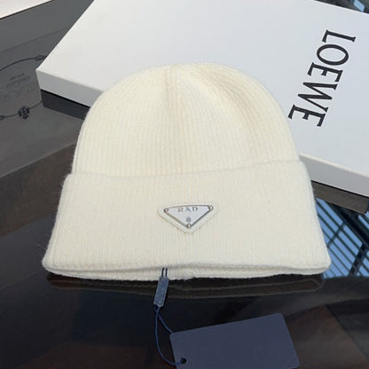 Winter Warm Knitted Hat Fashionable Export Style Pullover Windproof Thick Knitted Hat