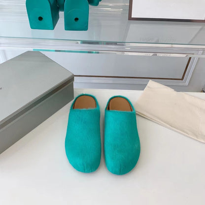 2024 New Couple Candy Color Internet Celebrity Same Style Fashion Closed-Toe Fur Slippers Women Flat Casual Horse Hair Half Slippers Men Shoes