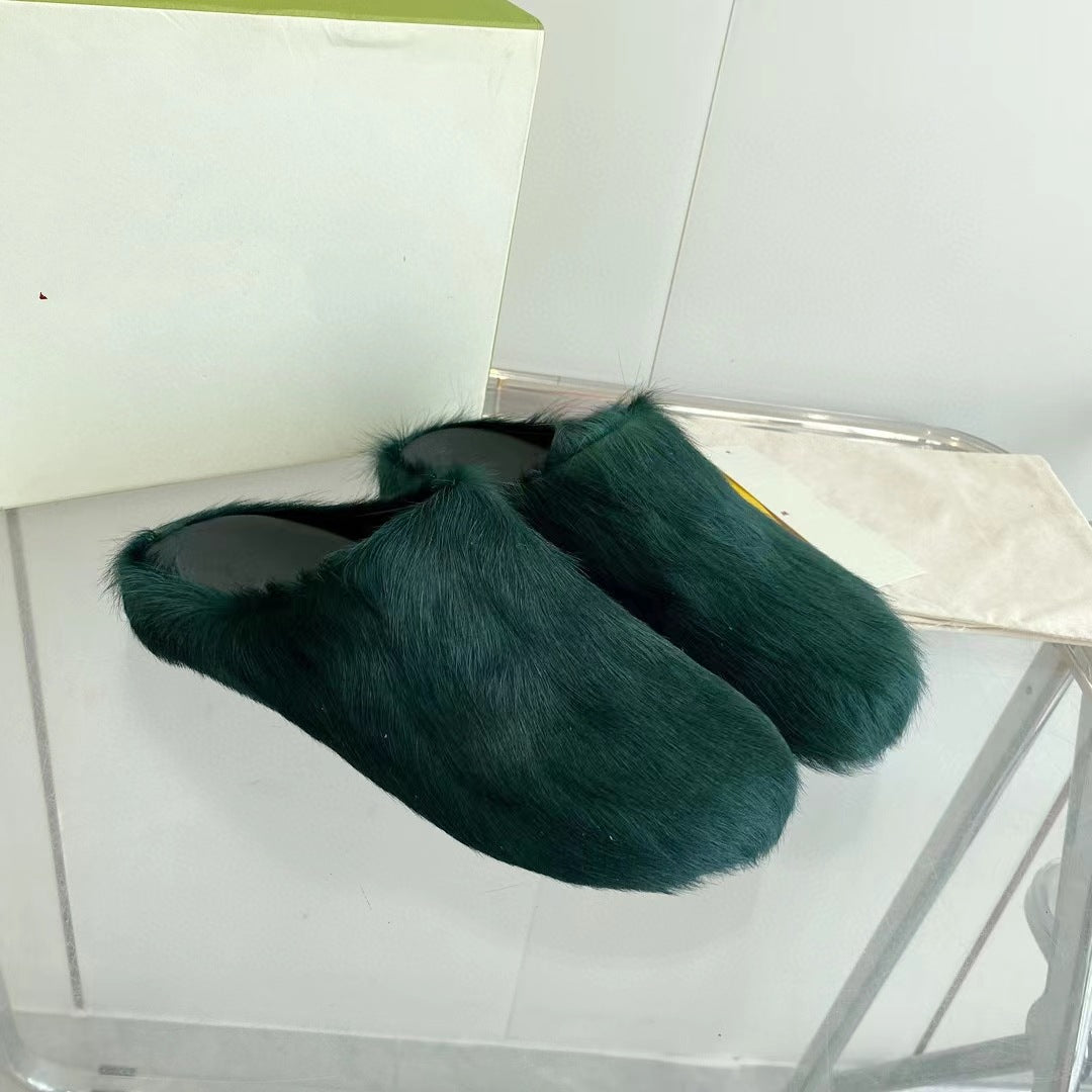 2024 New Couple Candy Color Internet Celebrity Same Style Fashion Closed-Toe Fur Slippers Women Flat Casual Horse Hair Half Slippers Men Shoes