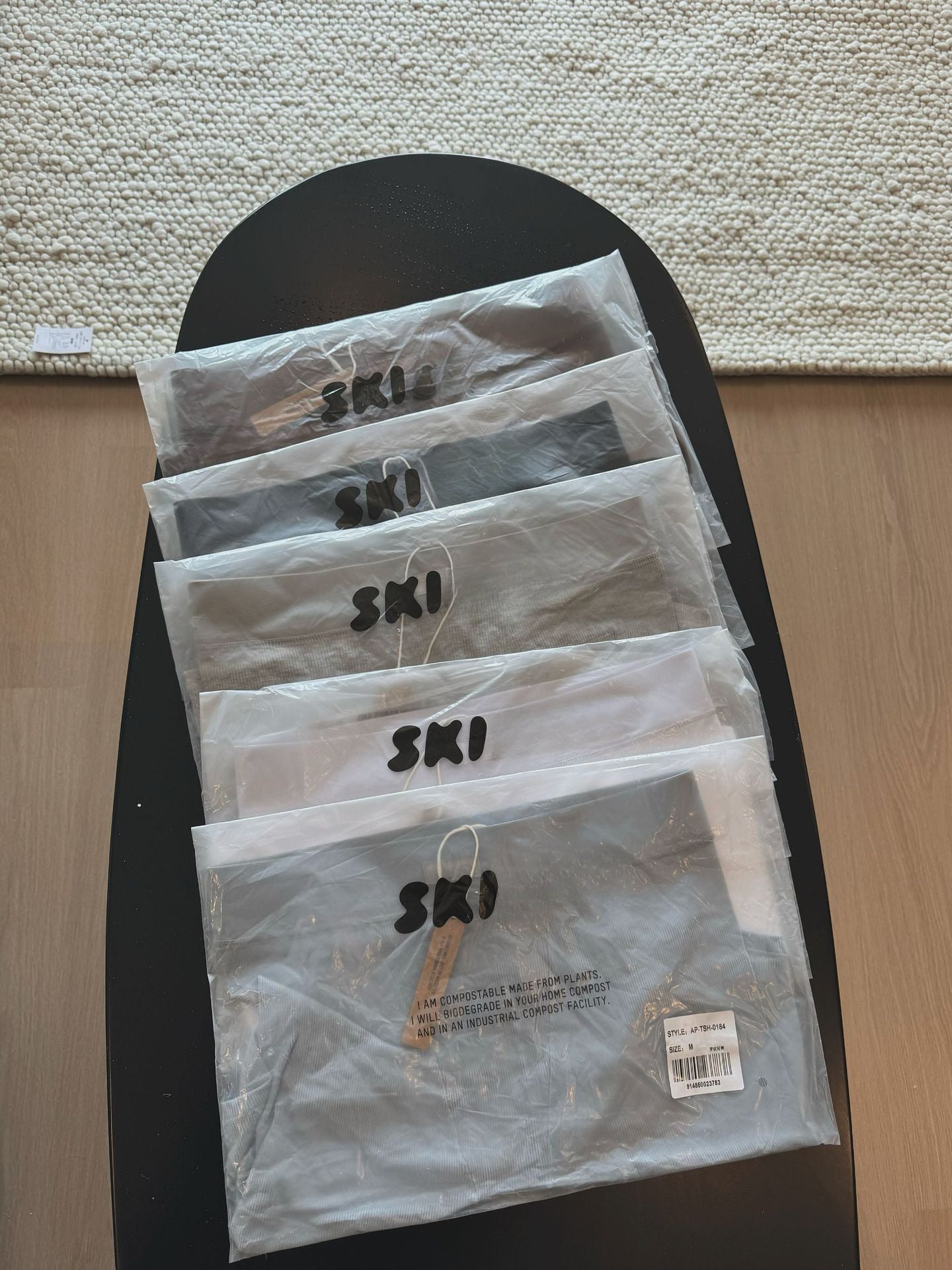 Ski** Kardashian Boyfriend European and American 2025 Women's Spring Sports Ribbed Shorts Slim Fit Spring Summer New Style